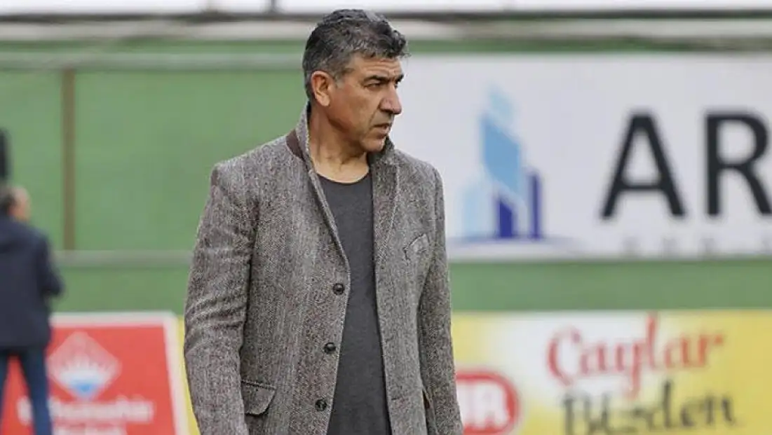 Fethiyespor’un yeni teknik direktörü Sait Karafırtınalar oldu