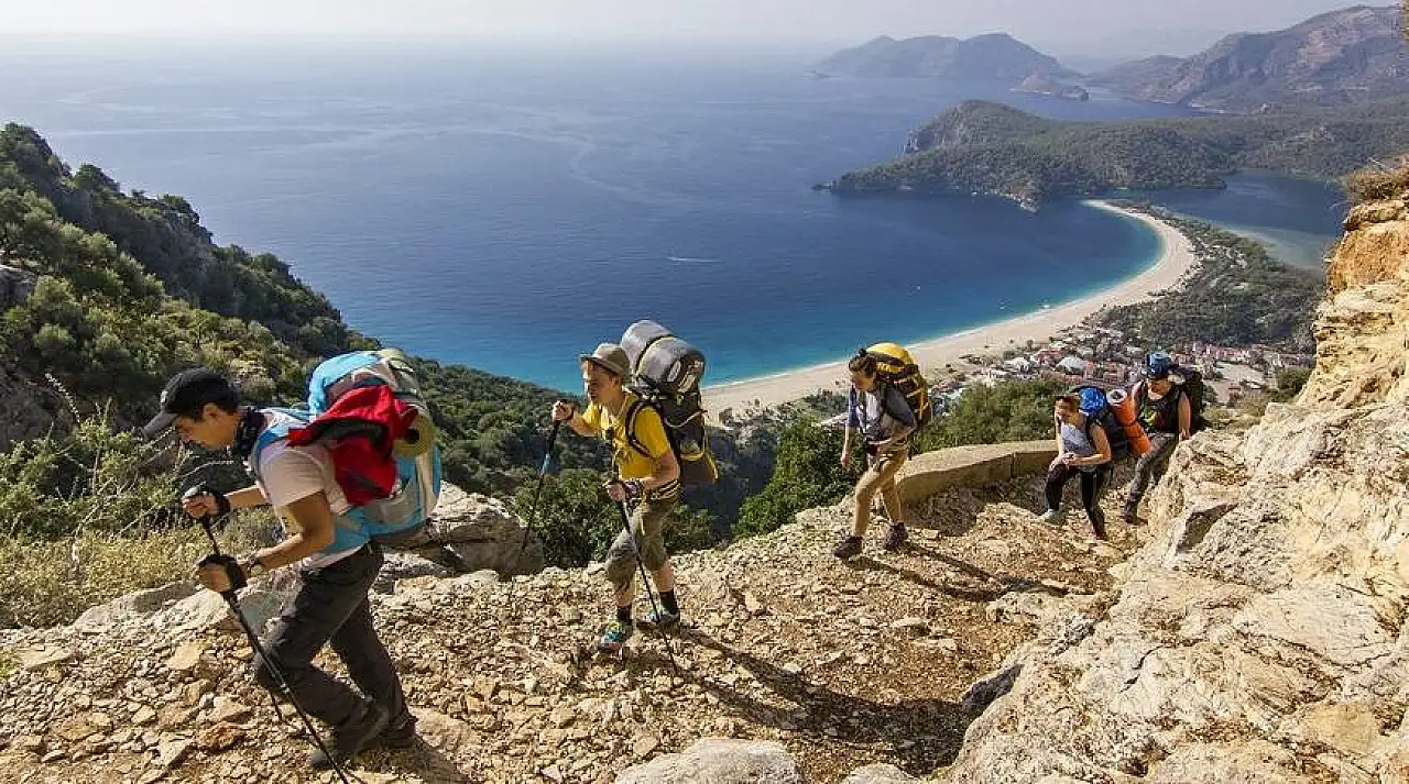 Fethiye-Antalya Likya Yolu'nun dünyanın en güzel yürüyüş rotası olduğu tescillendi