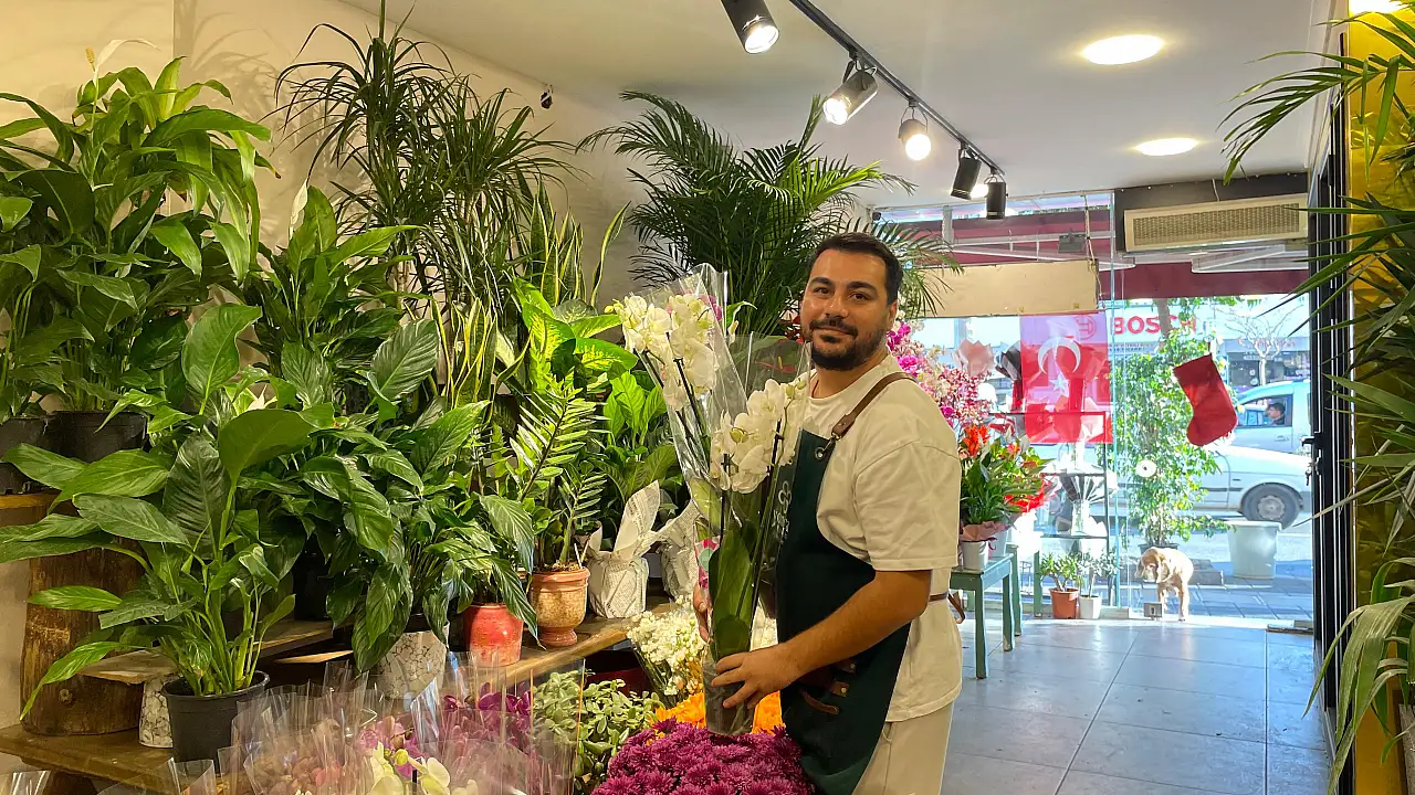 Fethiye'de Kasım ayının gözdesi 'Kasımpatılar' oldu