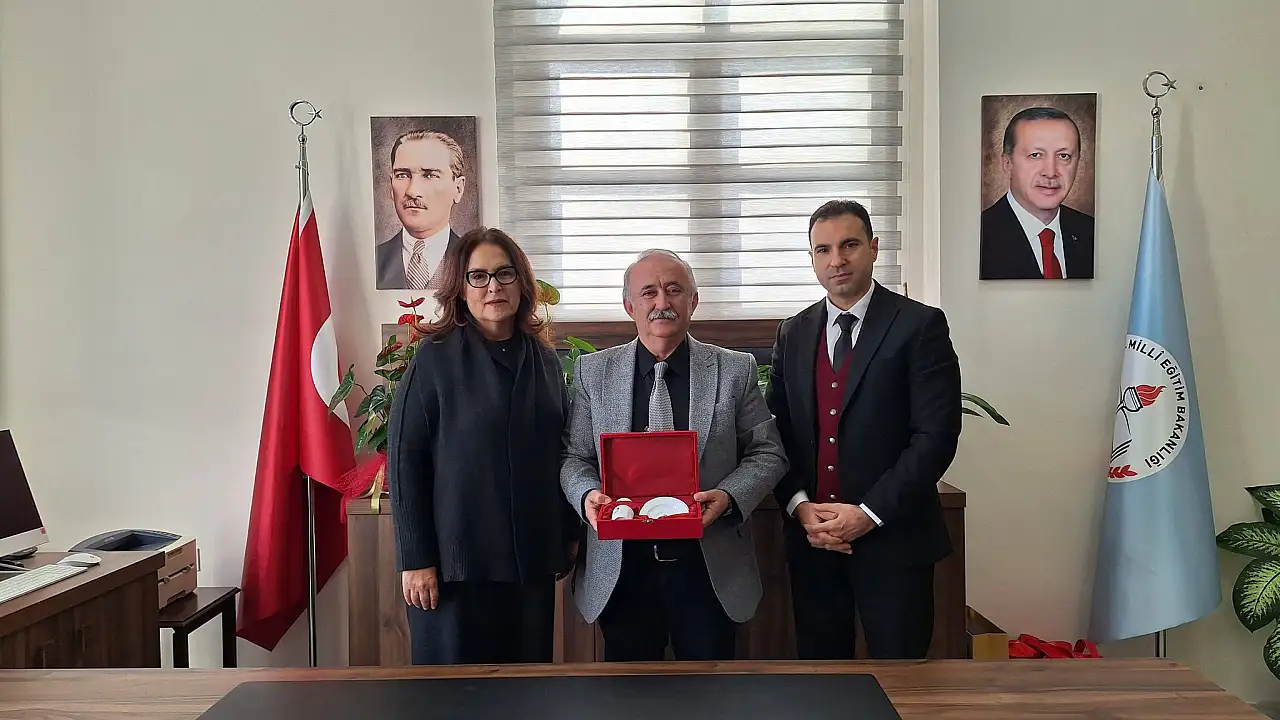 Kan bağışında rekor katkı: Şehit Gürcan Akan İlkokulu'na teşekkür ziyareti