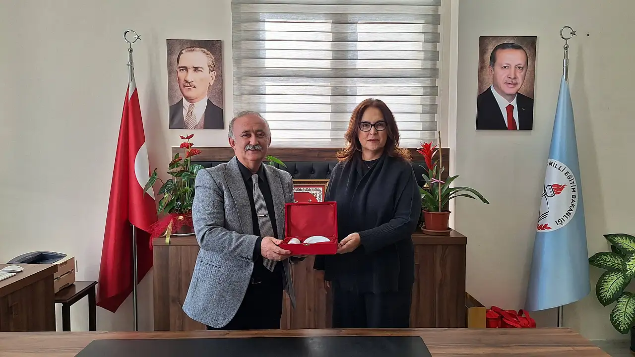 Kan bağışında rekor katkı: Şehit Gürcan Akan İlkokulu'na teşekkür ziyareti