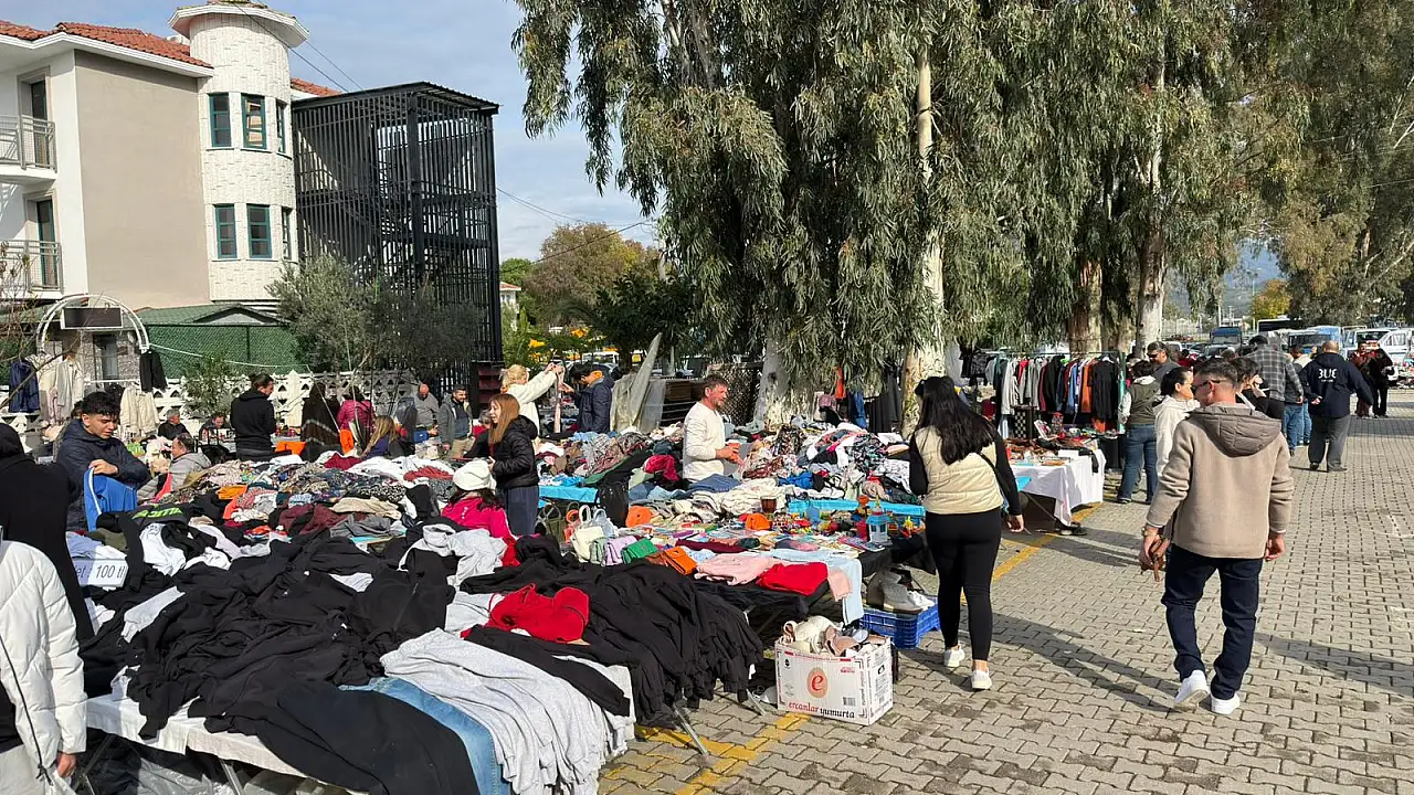 Günlükbaşıspor'a Destek İçin Kurulan İkinci El Pazarı İlgi Gördü