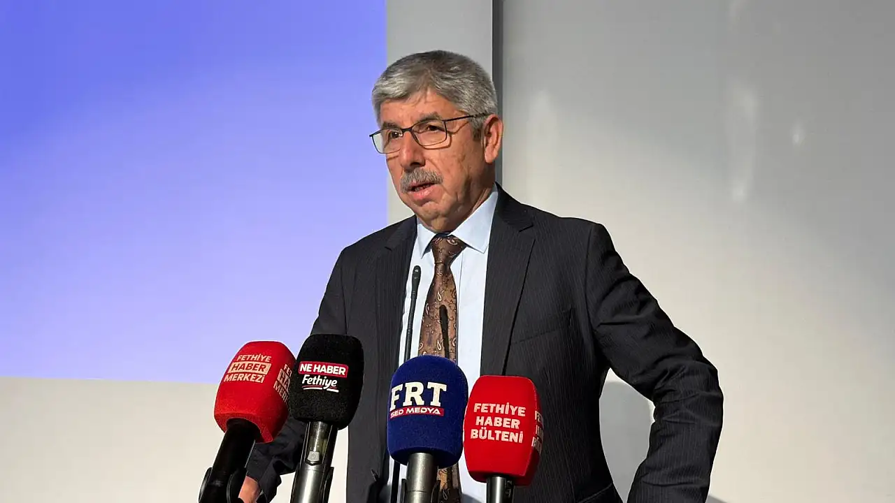 Fethiye'de 'Üniversitelilere siber dolandırıcılık uyarısı'