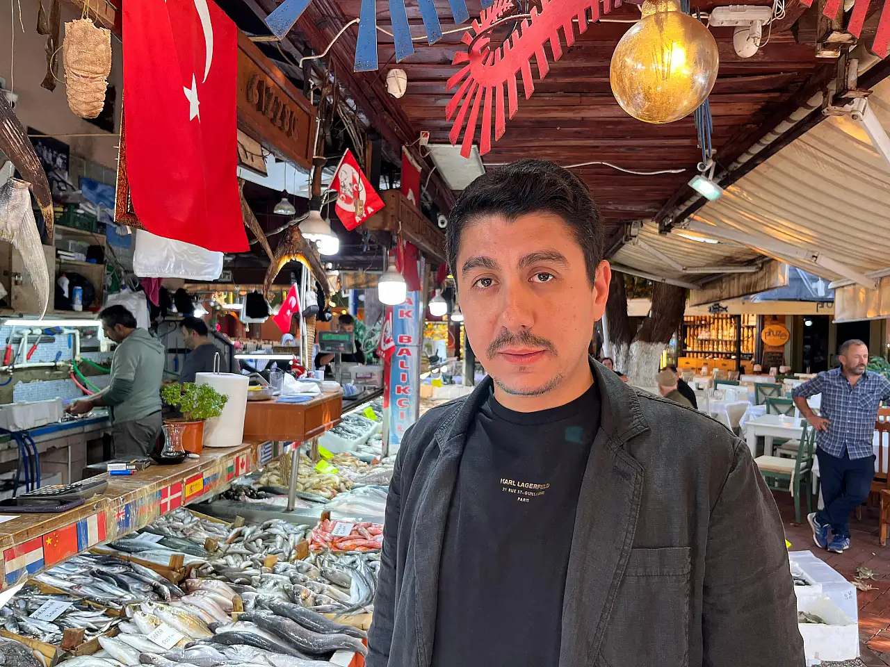 Fethiye'de balık tezgâhları şenlendi: Kış bereketiyle balık bolluğu başladı