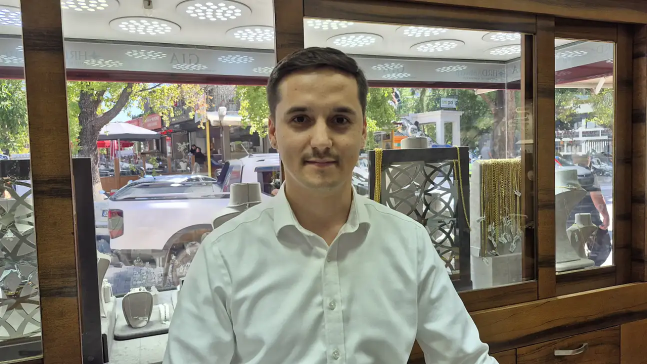 Altın fiyatlarındaki ani yükseliş, yatırımcıları alıma yönlendiriyor