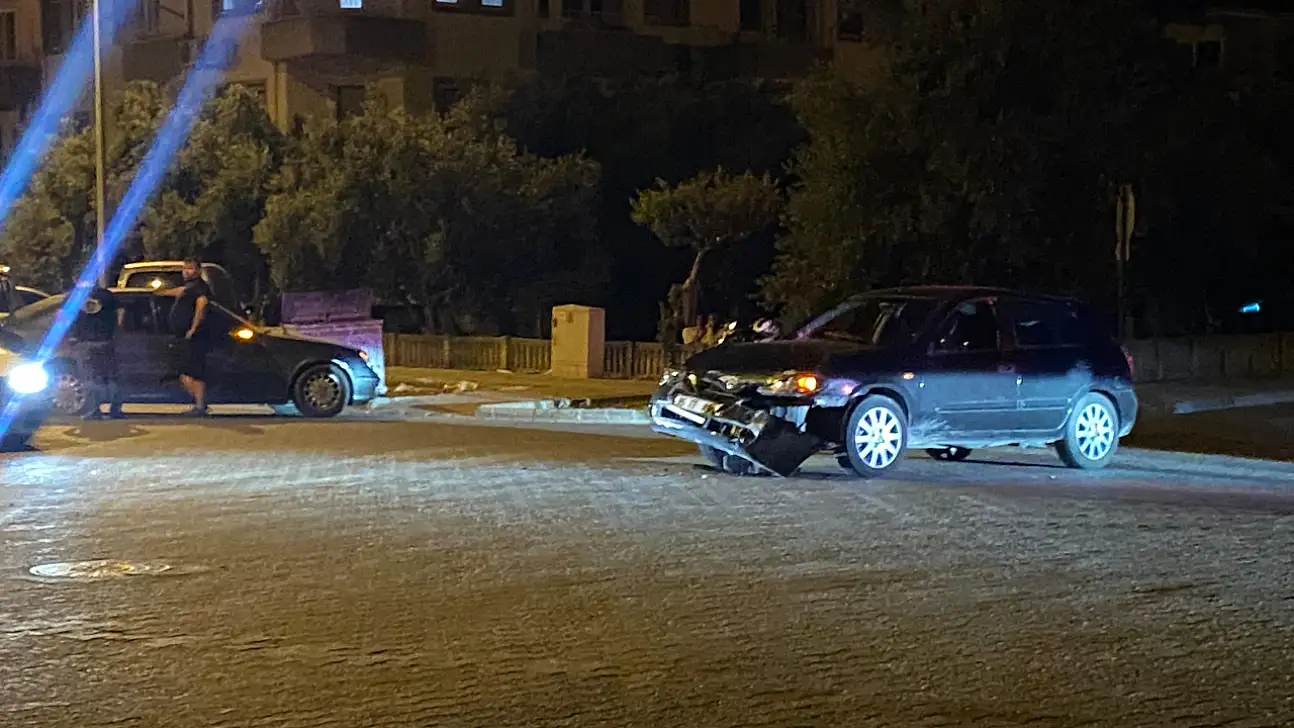 Fethiye'de trafik kazası İki otomobil çarpıştı