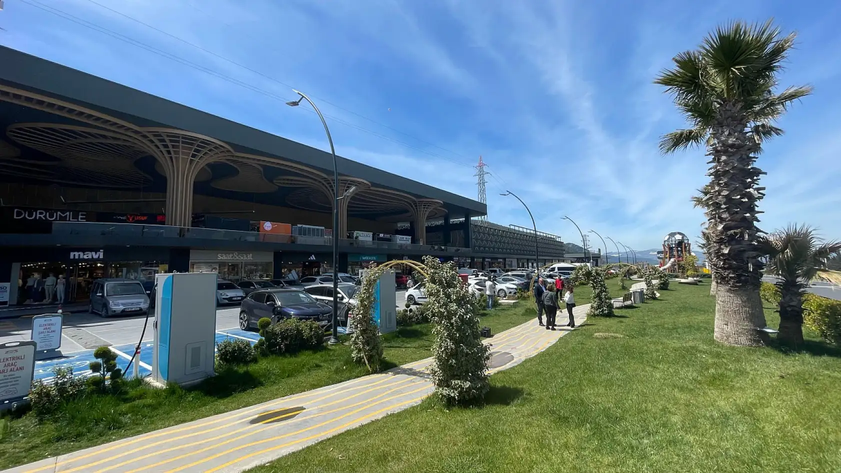 Muğla'nın Yeni Alışveriş Merkezi Rüya 48 Outlet Kaliteli Hizmetiyle Öne Çıkıyor