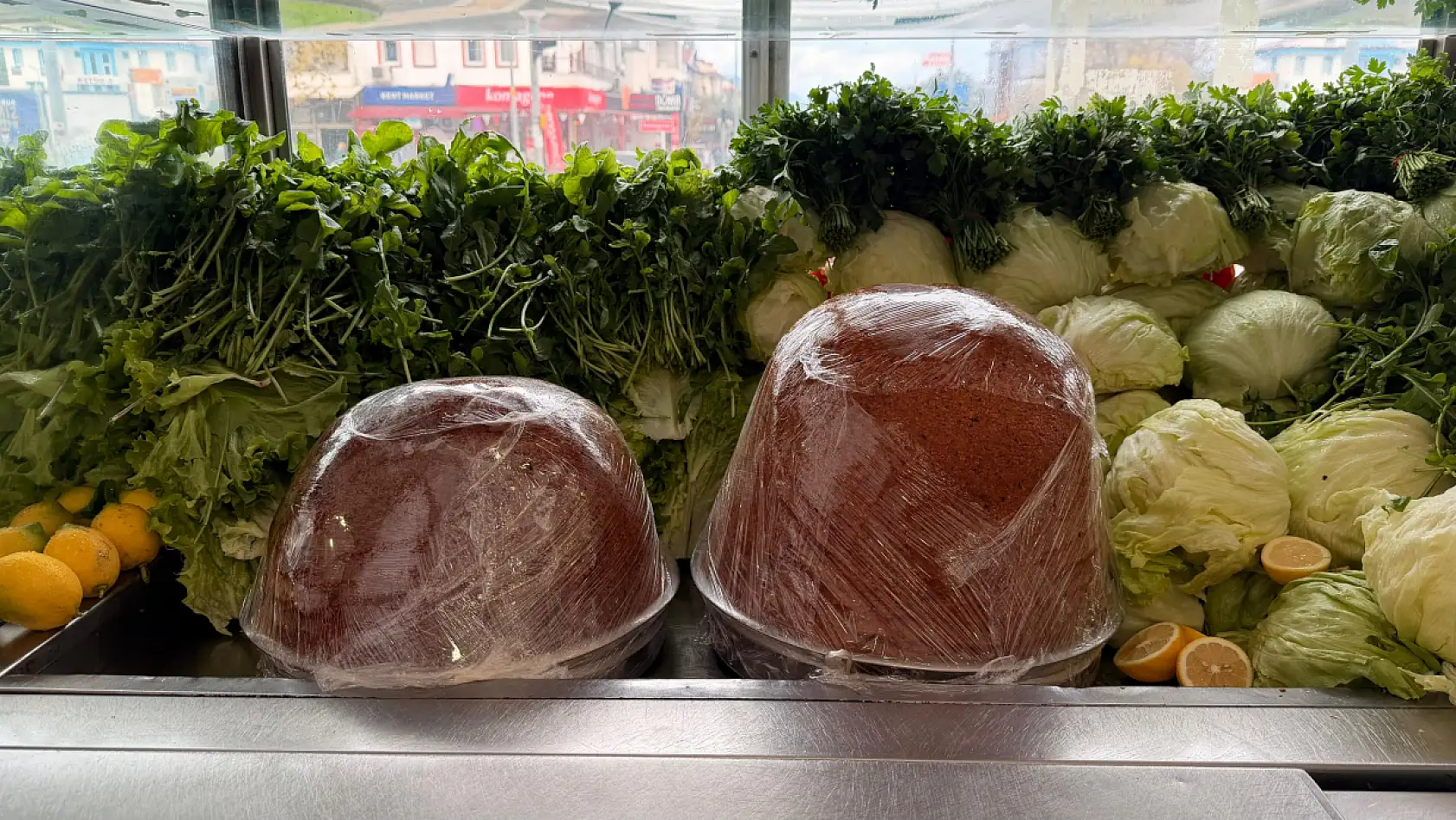 Fethiye'de çiğköftecilerde yılbaşı hareketliliği