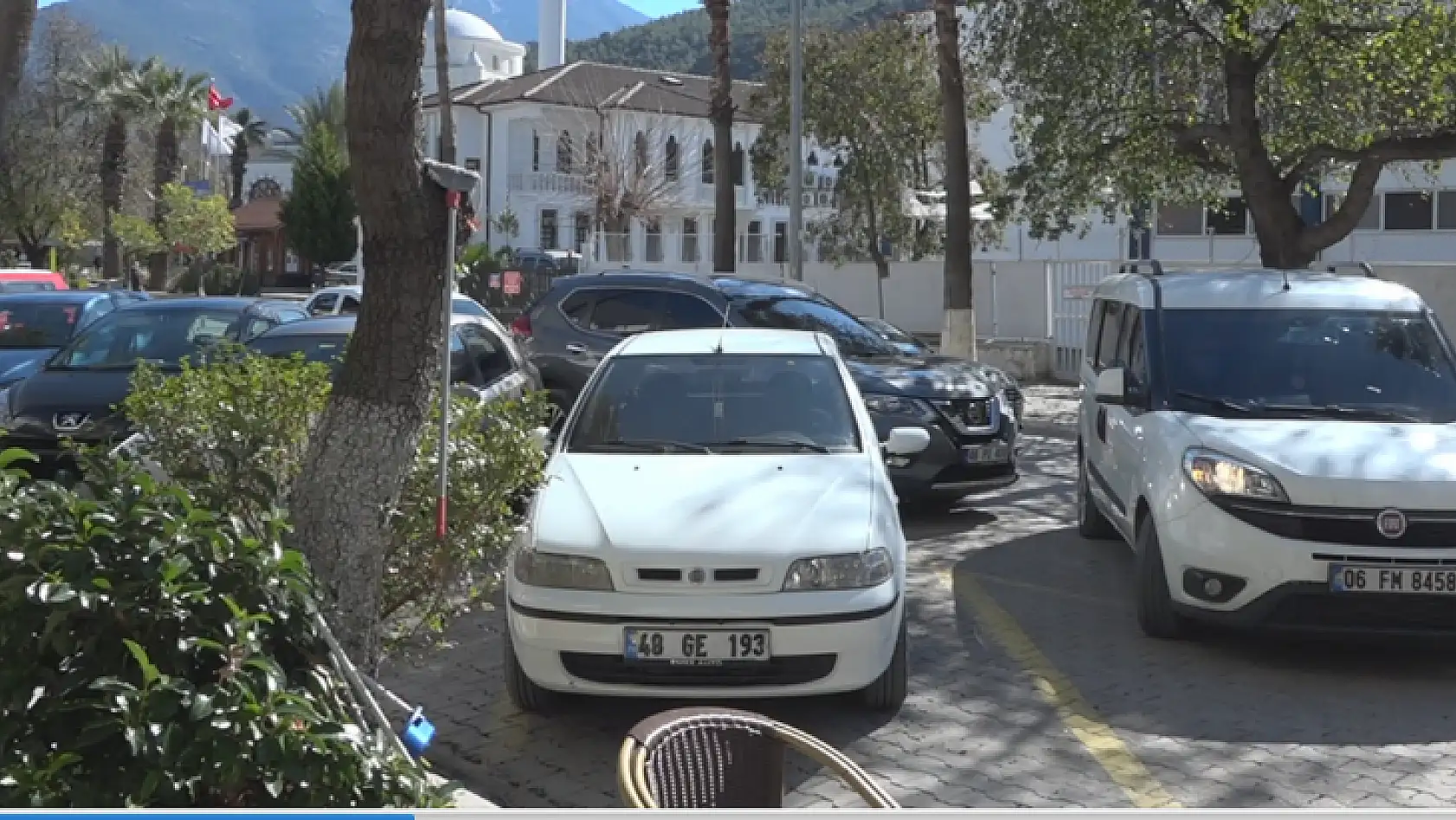 Fethiye'de trafik ve otopark sorunu gittikçe artıyor