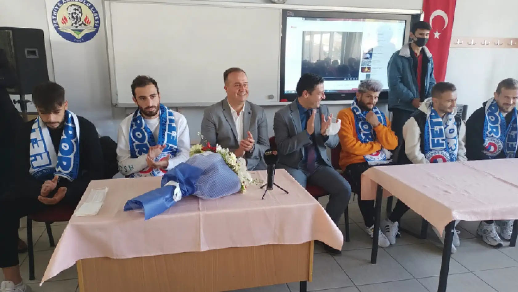 Fethiyespor öğrencilerle buluştu