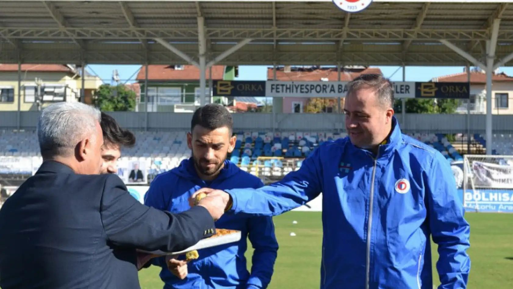 Futbolculara Baklava Ziyafeti