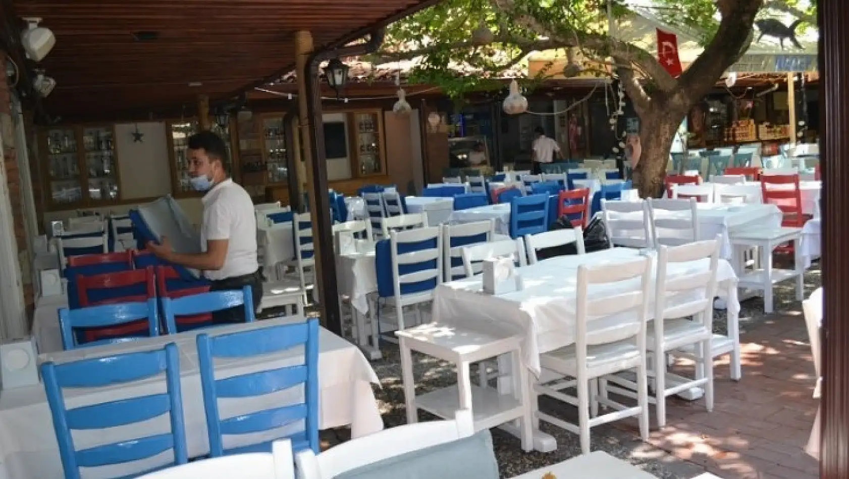 Kafe ve restoranlar da normalleşme sevinci