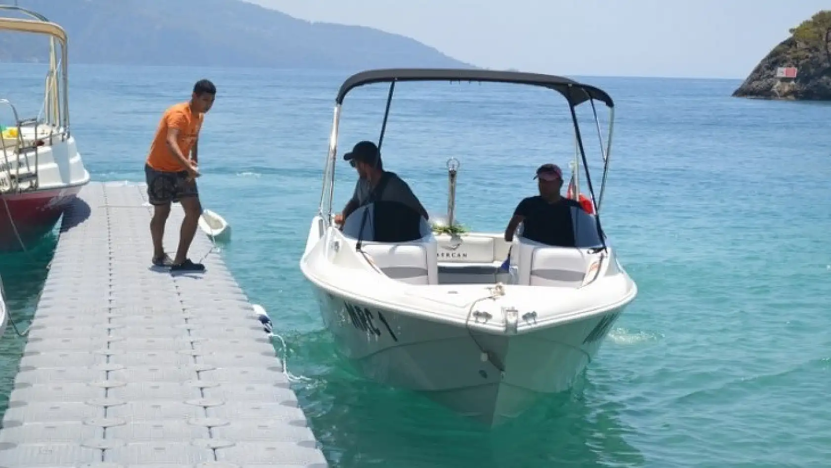 Ölüdeniz'de deniz taksiye yoğun ilgi