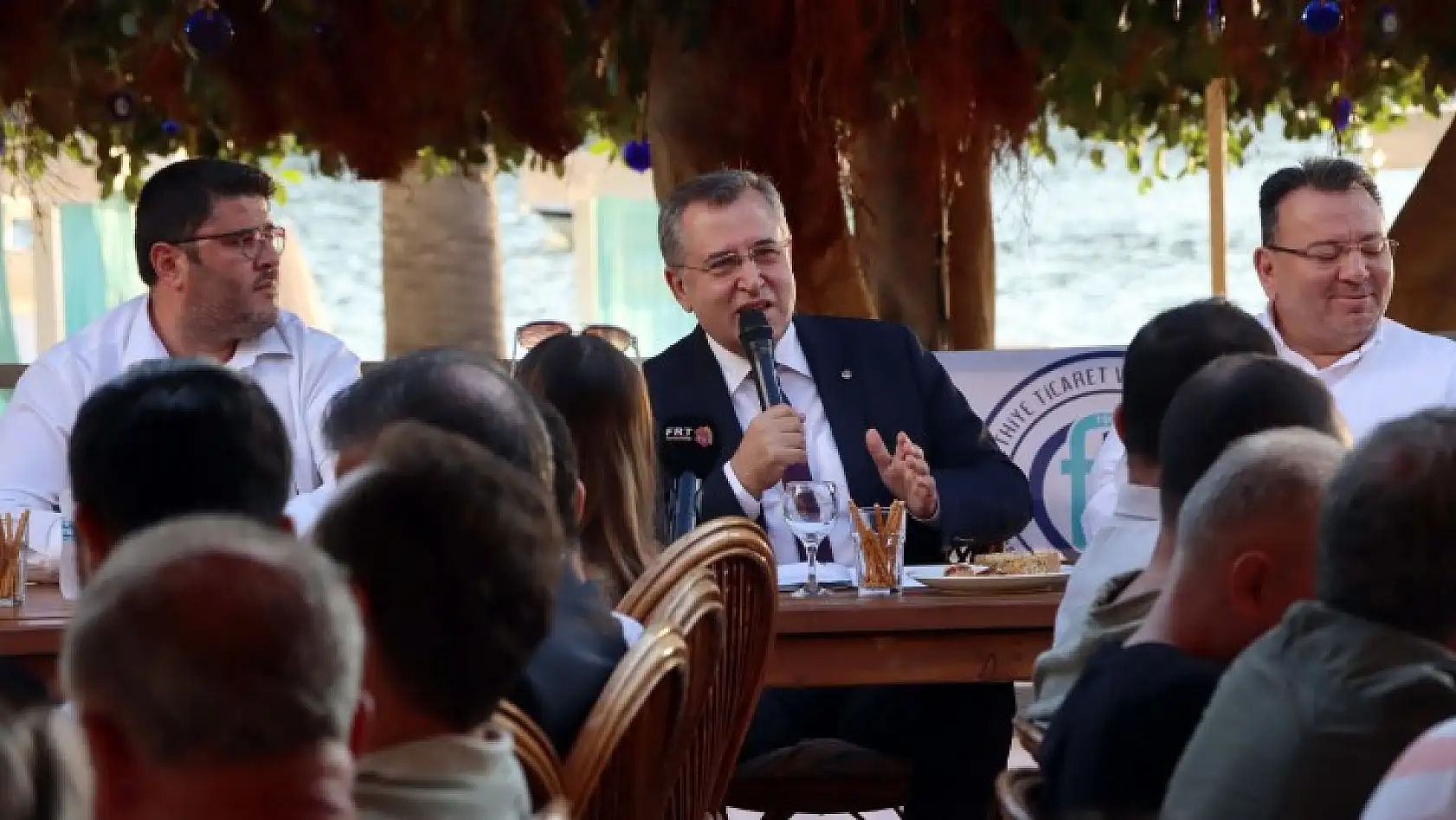 Ölüdeniz'in tüm sorunları konuşuldu