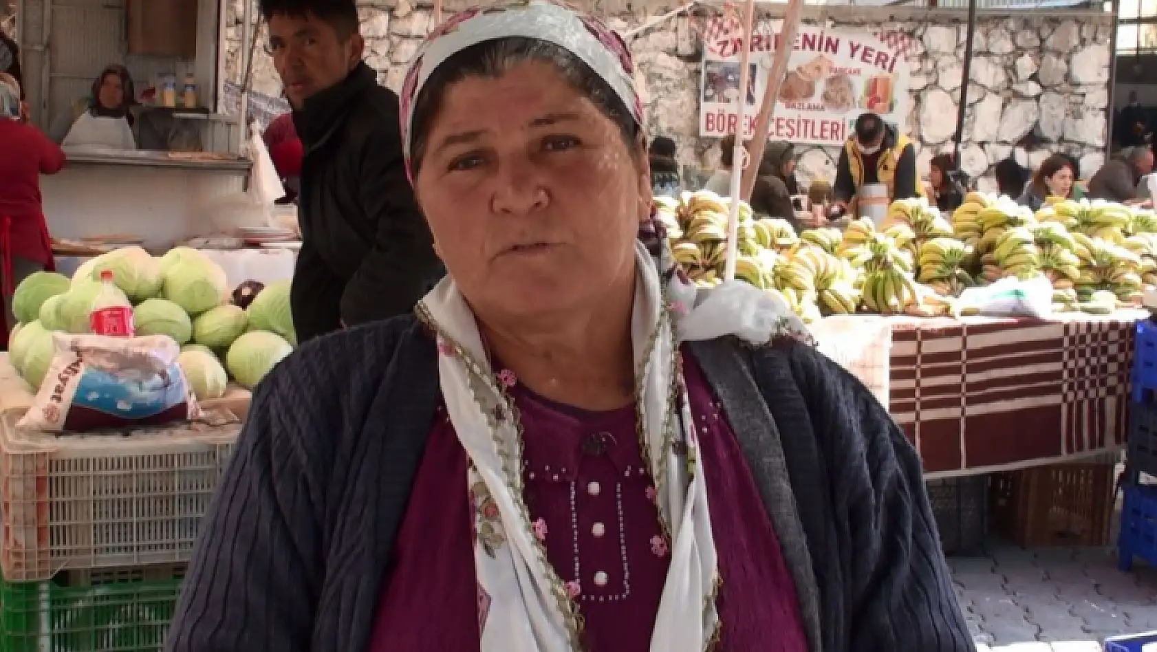 Pazar esnafı dertli