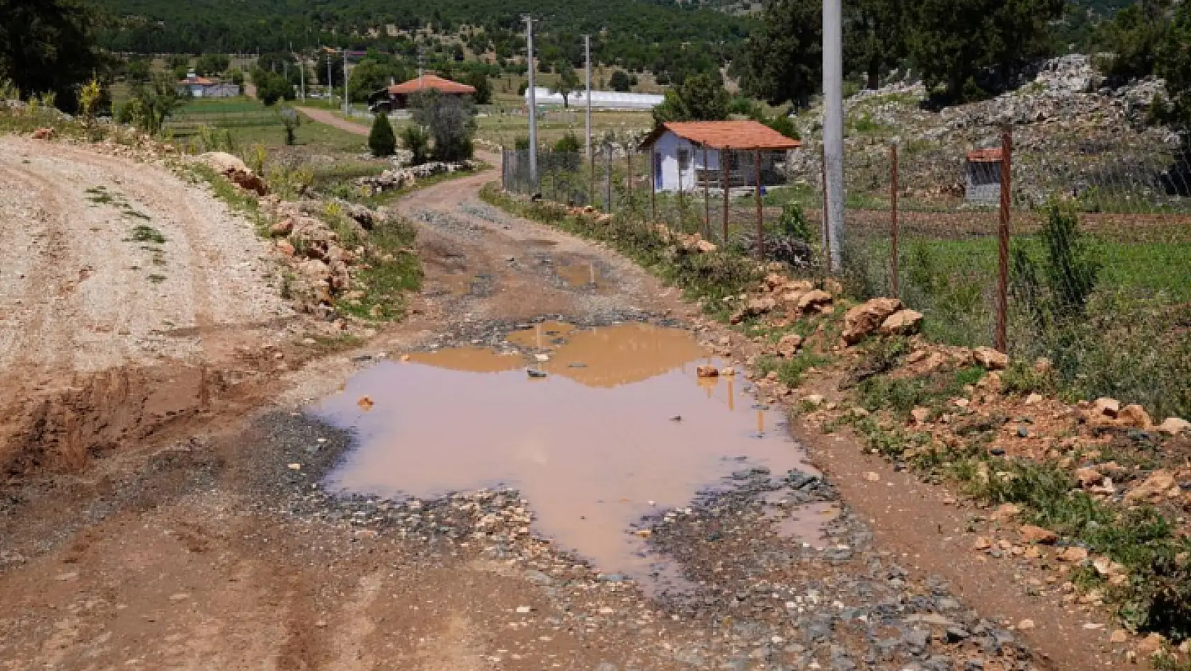 Seydikemer'de sel felaketinin yaraları sarılıyor