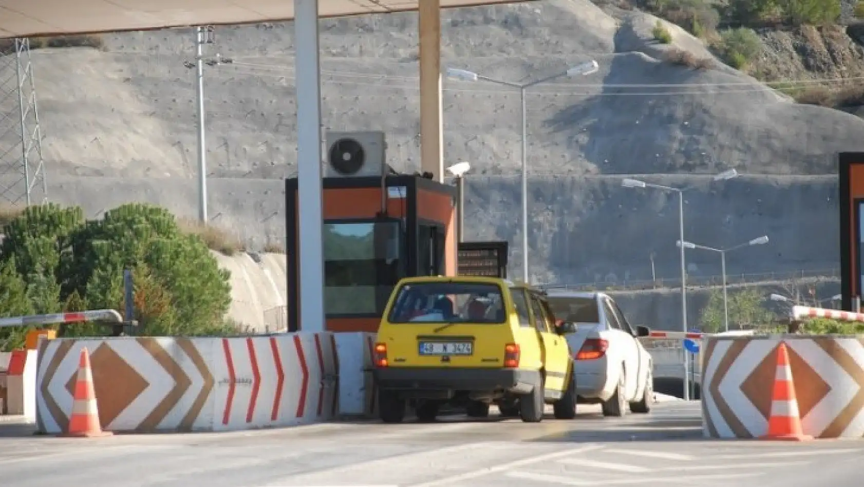 Sürücülerin tercihi : Tünel yerine eski yol