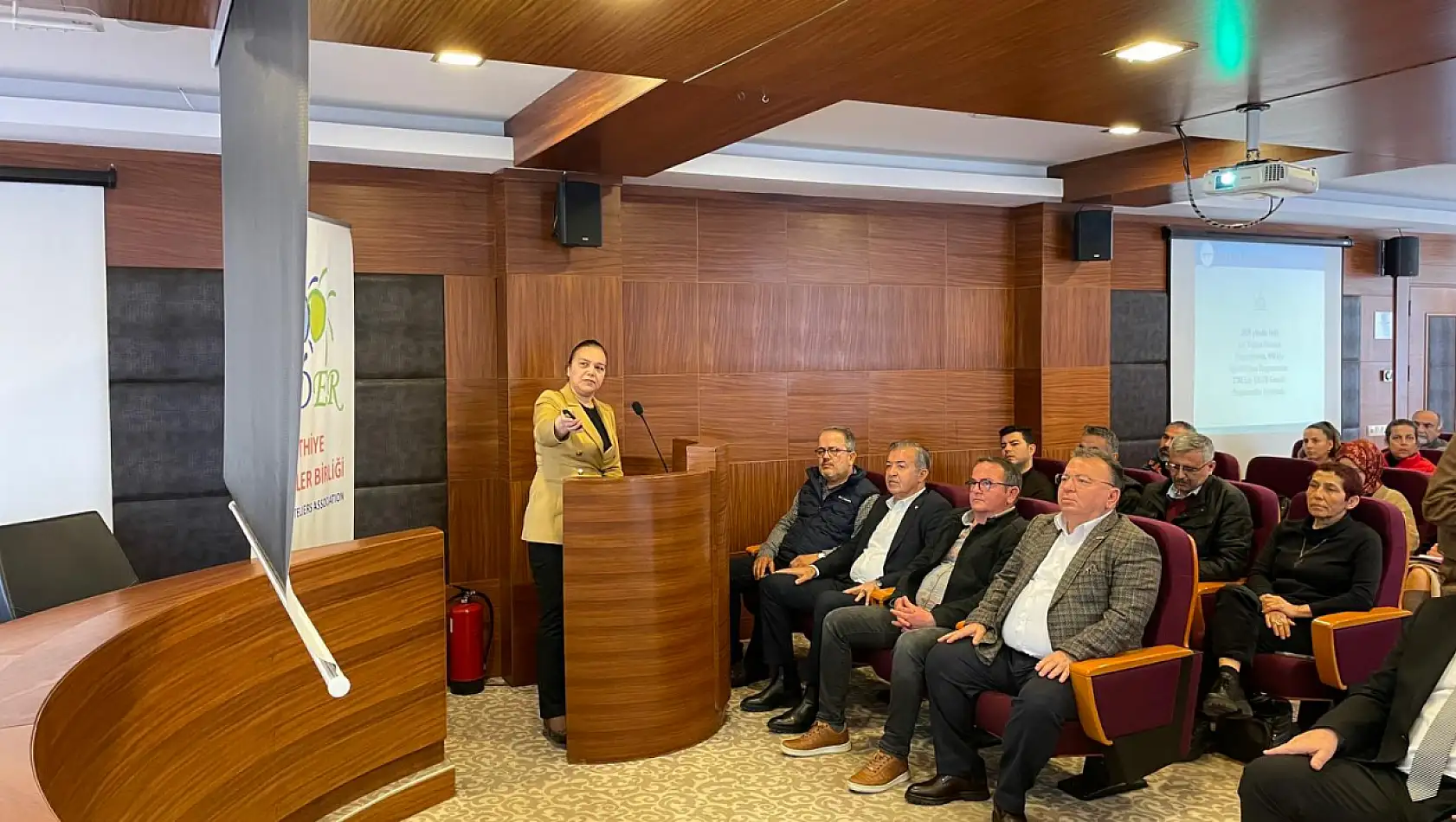 Fethiye'de güncel istihdam teşvikleri işverenlere aktarıldı