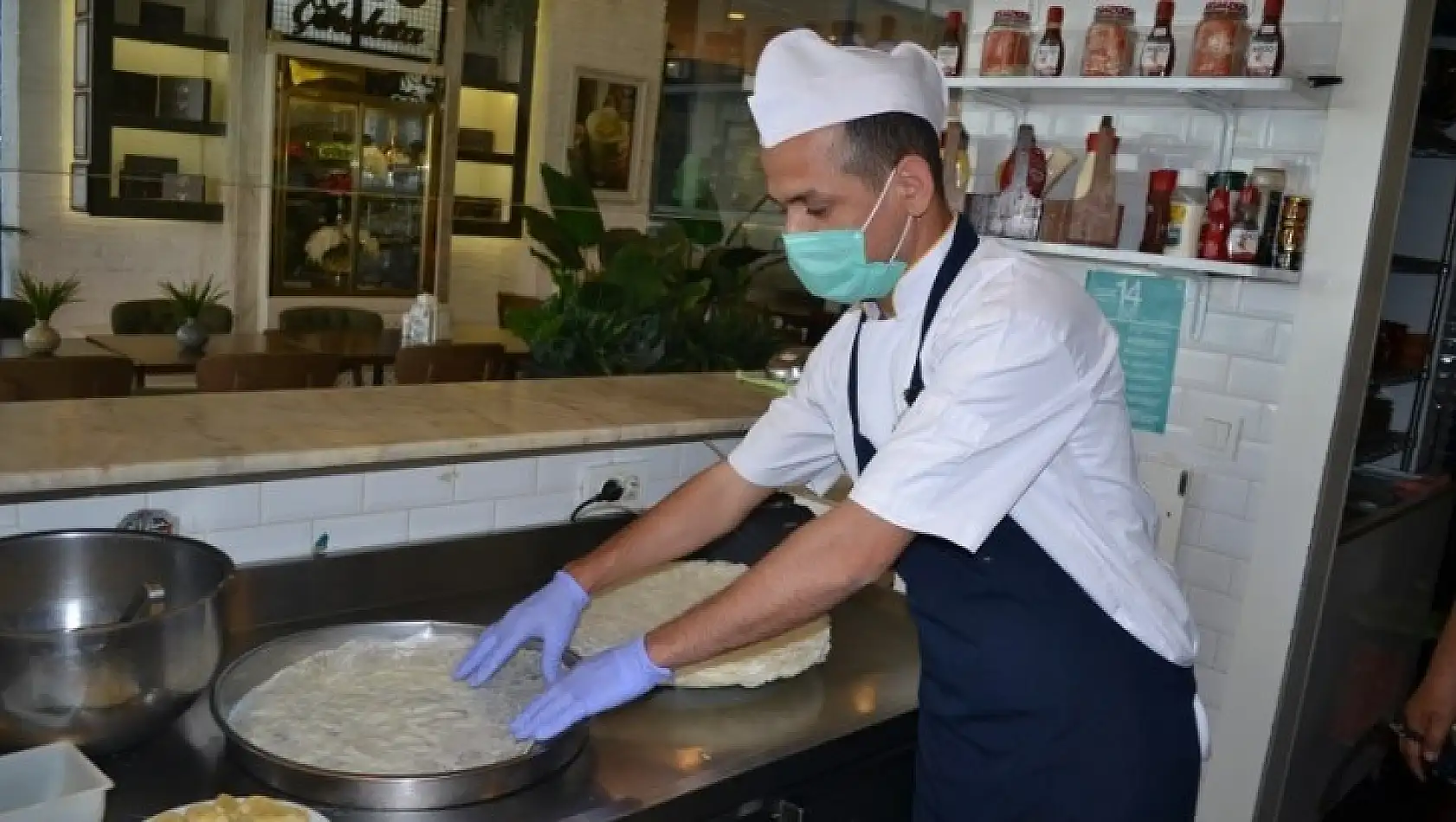 Soğuk baklava büyük ilgi görüyor 