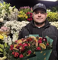 Bernis Çiçekçilikten yılbaşına özel 'Kokina' ve 'Tasarım Ağaçlar'