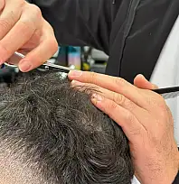 Fethiye'de 20 yıllık berber Özkan Tugay: 'Çırak bulamaz hale geldik'