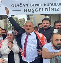 Fethiye'de başkanlık sonrası pazar esnafından Halil Ayat'a tebrik mesajları