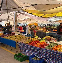 Fethiye Perşembe Pazarı'nda fiyatlar: Karnabahar 80, muz 75 lira