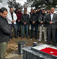 Merhum Cengiz Çay kabri başında anıldı, lokma hayrı yapıldı