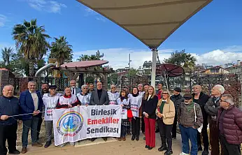 CHP'li Mahmut Tanal Fethiye'de defalarca tekrarladı: 'Emekliler gariban değildir'