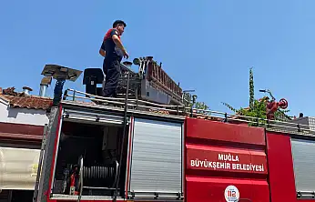 Fethiye Balık Pazarı'nda baca yangını