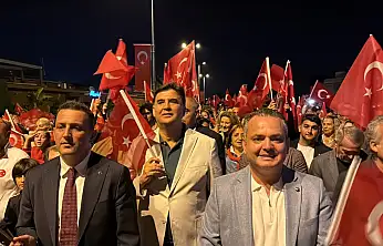 Fethiye'de Cumhuriyet Yürüyüşü Düzenlendi