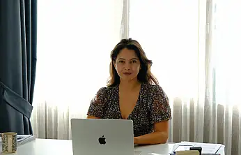 Fethiye'de Psikolog Aybüke Aksoy, 'Farkındalık, zihni boşaltmak değil eğitmektir'