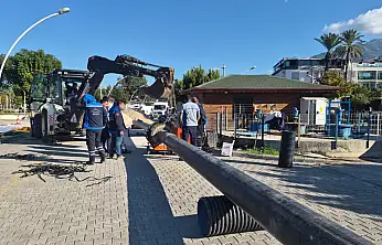 Fethiye'de su birikintilerine çözüm: Basınçlı tahliye hattı yer altına döşeniyor