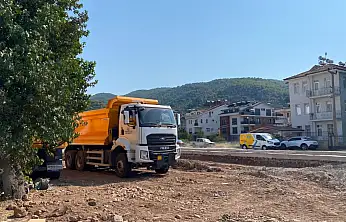 Fethiye'de Toptaş Deresi'nde ıslah çalışmalarında son etap