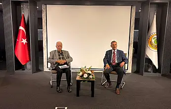 Fethiye'de 'Türkiye'nin Dış Politikası' Söyleşisi Yoğun İlgiyle Gerçekleşti