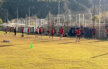 Fethiyespor'da Sait Karafırtınalar ile ilk antrenman