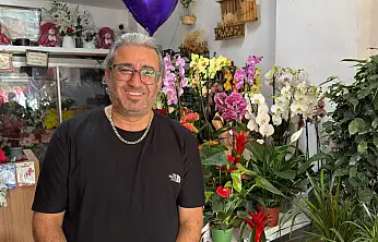 Öğretmenler Günü'nde çiçekçilerde yoğunluk