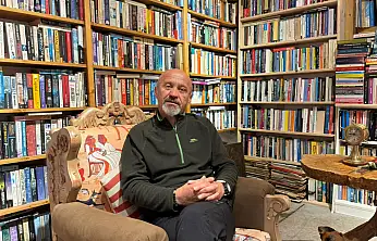 Sahaf Cumhur Durmaz, 'Fethiye'de kitap satışları düşüşte'