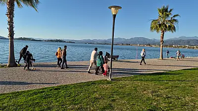 Fethiye'de Aralık ayında yazdan kalma günler