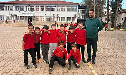 Fethiye'de öğrenciler ilk ara tatilin ardından dersbaşı yaptı