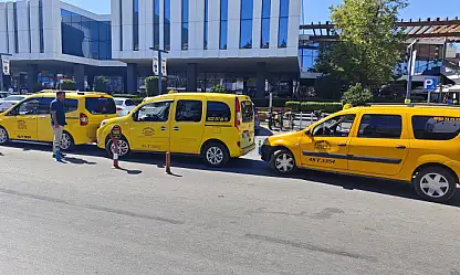 Fethiye'de Taksici Esnafı Akaryakıt Zamlarından ve Trafik Sorunlarından Dert Yandı