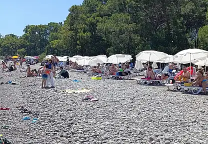 Fethiye'nin En Uygun Şezlongları Akmaz Halk Plajı'nda