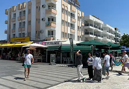 Yerli ve Yabancı Turistlerin Tercihi: Çalış Plajı