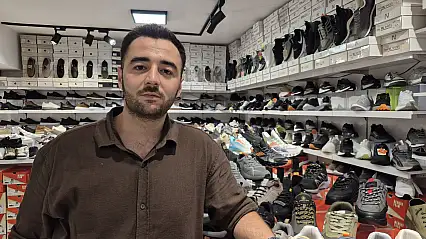 Fethiye'de kışlık ayakkabılara talep arttı