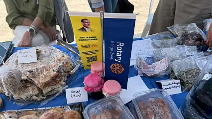 Rotary Kulübü El Ürünlerini Beşkaza Meydanı'nda Sergiliyor