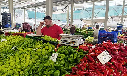 Fethiye Cumartesi Pazarı'nda fiyatlar normal
