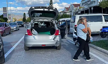 Sahil Bandı'nda maddi hasarlı kaza