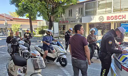 Trafik Ekiplerinden Kapsamlı Motosiklet Denetimi