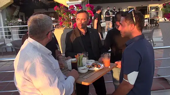 Festivale açılış kokteyli