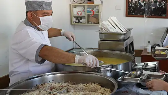 Menteşe Belediyesinden Özel Öğrencilere Ücretsiz Yemek